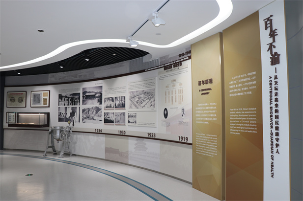 1681198621410015393.jpg 2.jpg