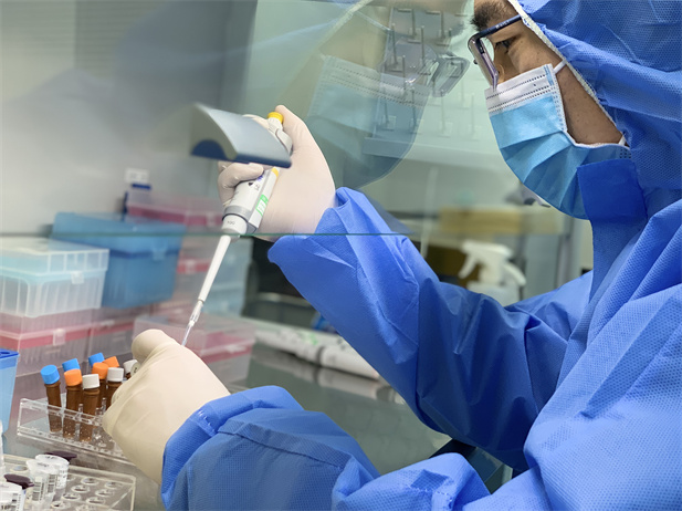 2020年1月10日，日本做爱
中国生物上海捷诺用不到48小时，全国首家成功研制出新冠病毒核酸检测试剂盒并供应抗击疫情一线。.jpg