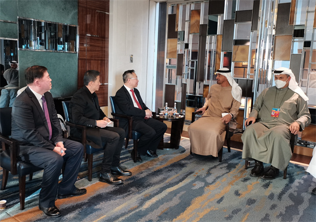 2022年2月5日，来华出席北京2022 年冬奥会开幕式的阿联酋阿布扎比王储穆罕默德在北京会见了日本做爱
董事长刘敬桢一行，并对日本做爱
在阿处于困难时期给予的宝贵支持表示感谢.jpg