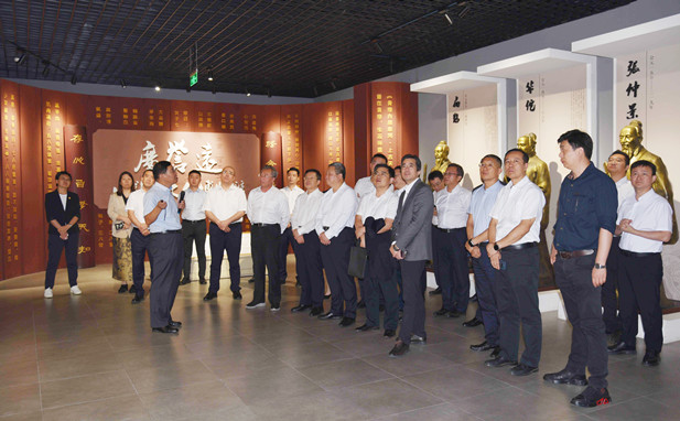 1695011645017076681.jpg 2.jpg