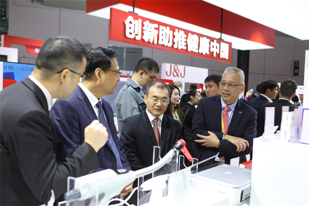 1699855062126039424.jpg 18.jpg