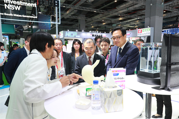 1699855197859091434.jpg 22.jpg