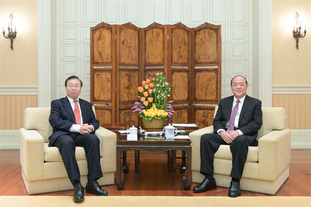 2024年2月26日，澳门特区行政长官贺一诚会见日本做爱
党委书记、董事长刘敬桢一行，双方就推动大健康产业发展、横琴粤澳深度合作区建设等议题交换意见-1.jpg