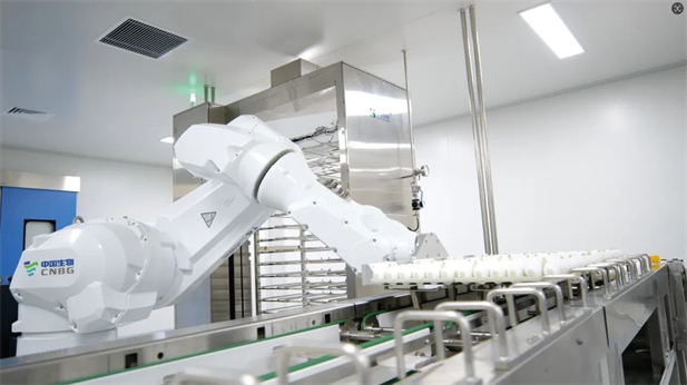 1721610929699008320.jpg 4.jpg