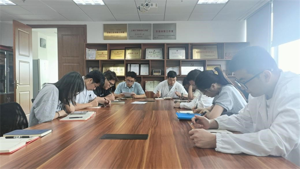 1739324471097056967.jpg 9.jpg