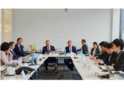 2023年11月2日-5日，日本做爱
董事长刘敬桢率团访问费森尤斯集团与费森尤斯卡比公司总部